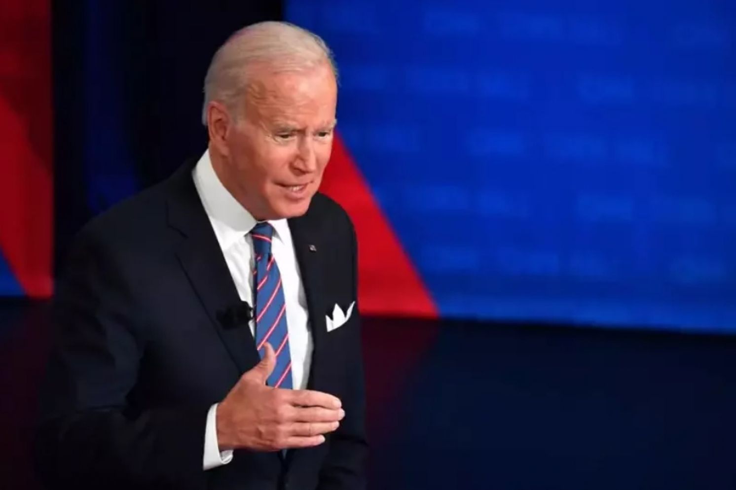 Biden Twice Promised to Defend Taiwan：Gaffe or Intended Departure from Strategic Ambiguity？
