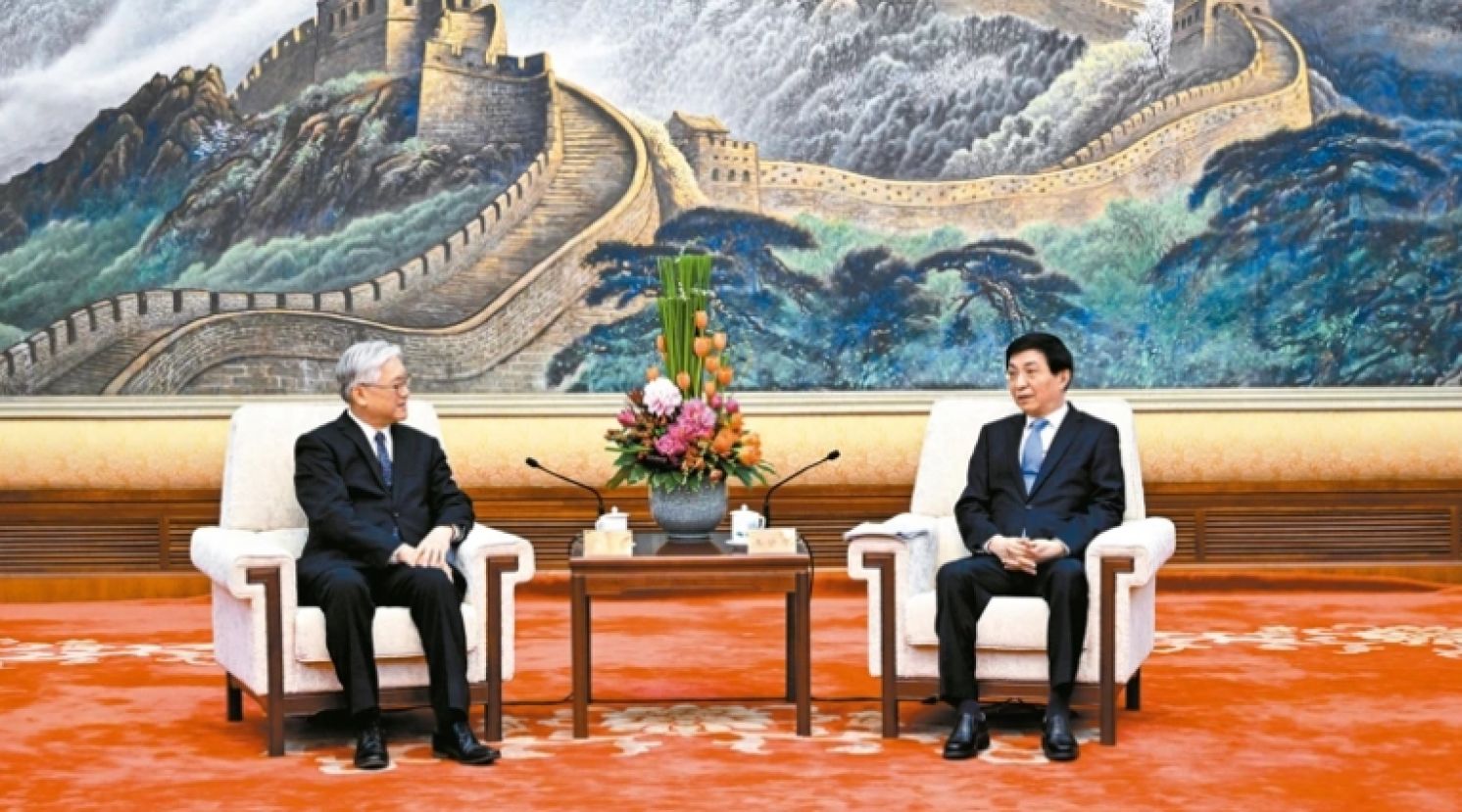 KMT Vice Chairman Visits Mainland China and Meets with Senior Officials