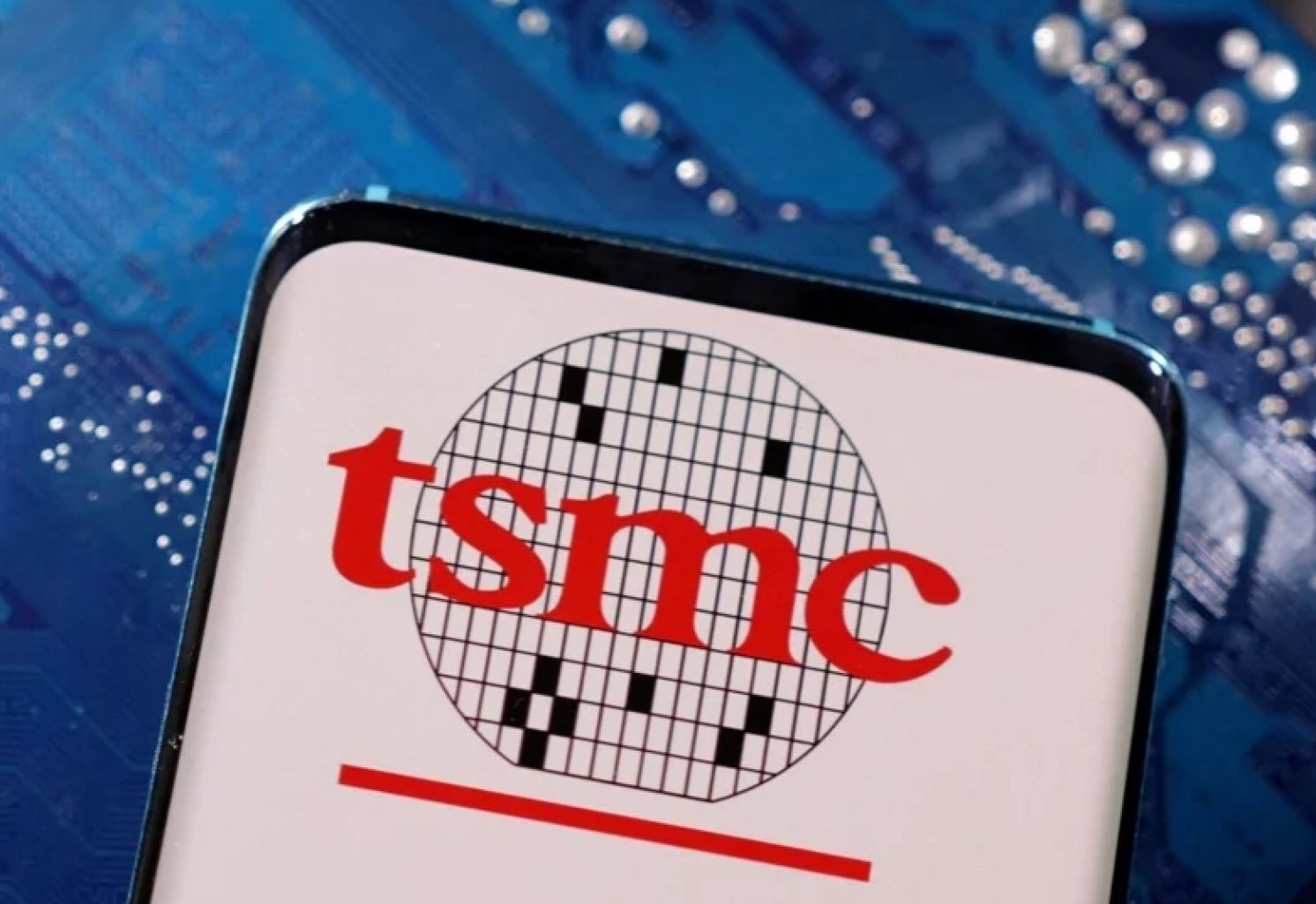 Pros and Cons of U.S. Acquiring Stake in TSMC