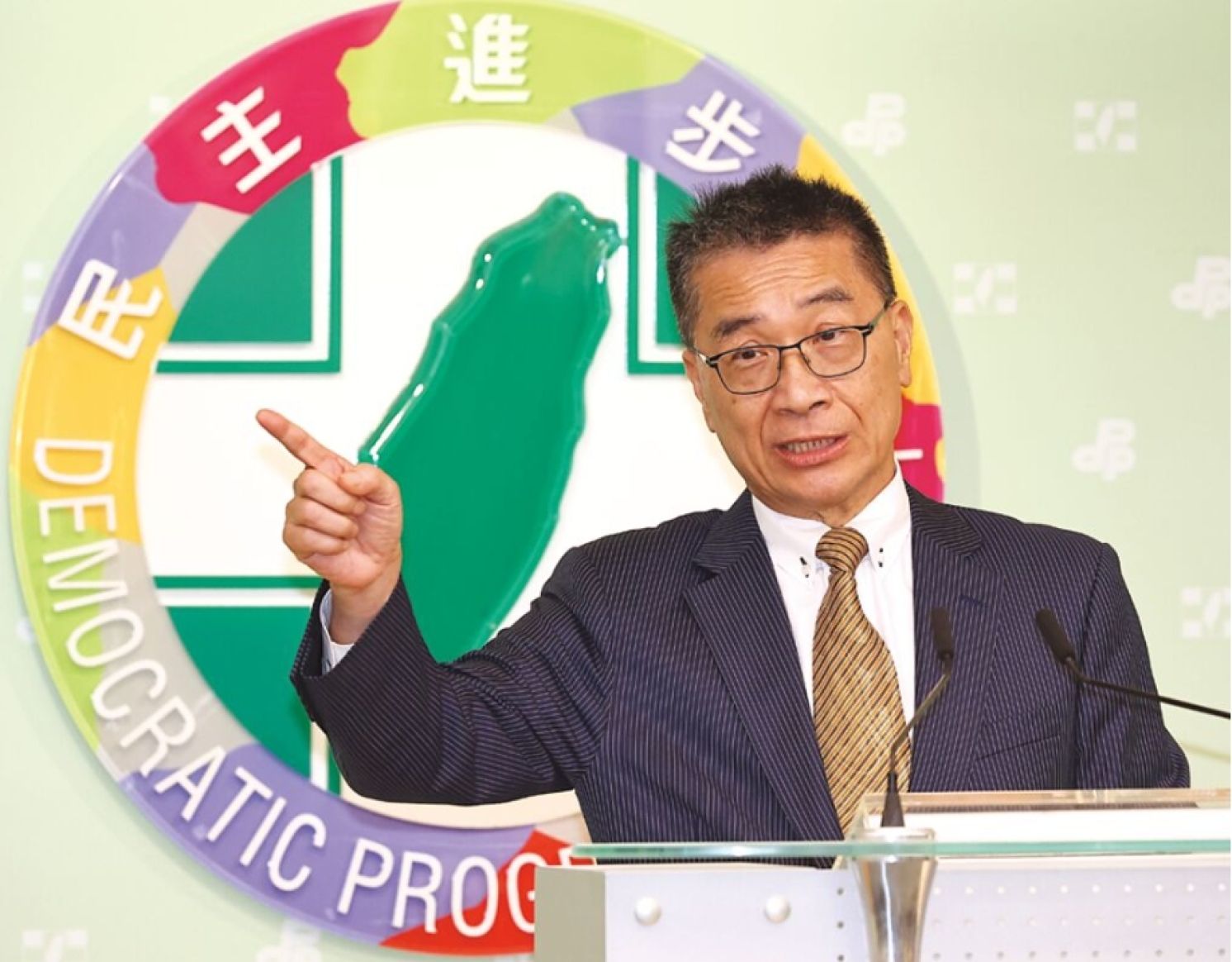 After Month-Long "Recovery," DPP's Combative Nature  Re-emerges