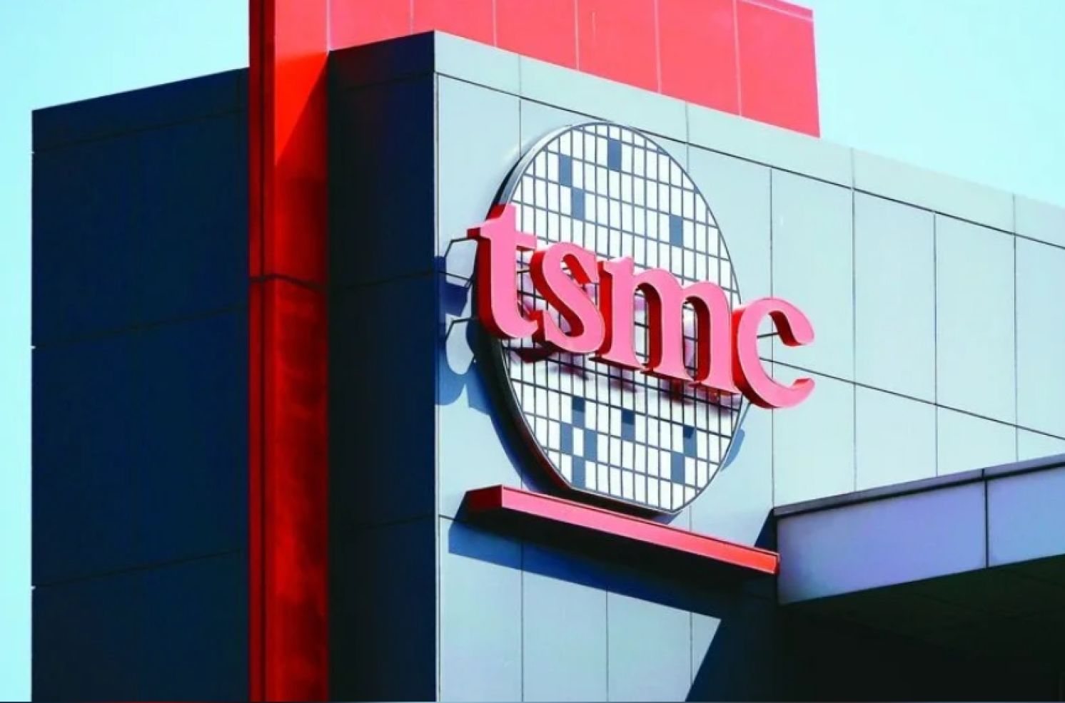 Trump's Slander Must Not Stand: Taiwan's Semiconductors Not Stolen